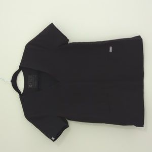 Figs 2 pocket scrub top